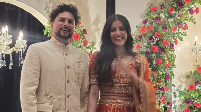 Cricketer Kuldeep Yadav got engaged to his childhood friend, many players arrived at the program – Cricketer Kuldeep Yadav Got Engaged to His Childhood Friend Vanshika Many Players Attended The event ntcpas