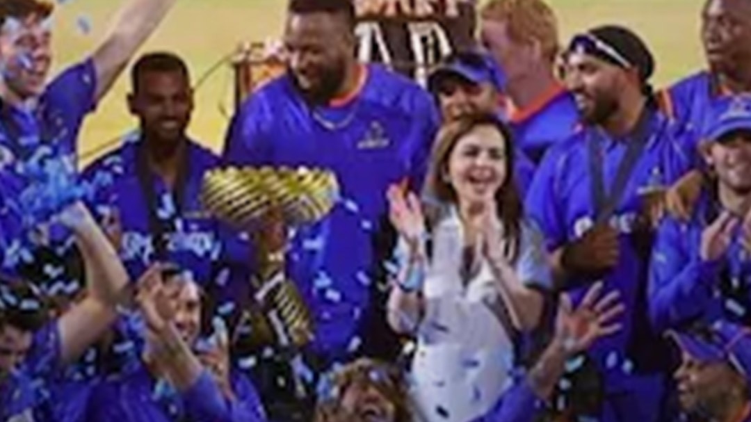 Rashid and Omarzai shocked Mi franchise!